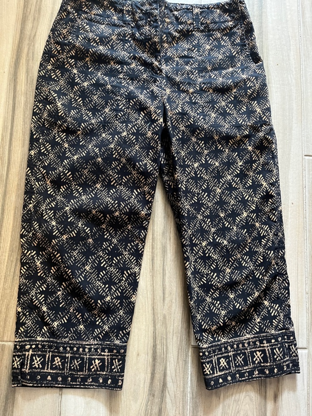 Ralph Lauren Black Pants with Tan Geometric Print